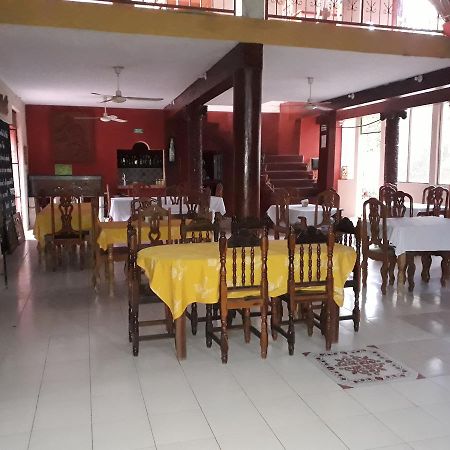 El Chac Mool Bed and Breakfast Santa Elena Zewnętrze zdjęcie