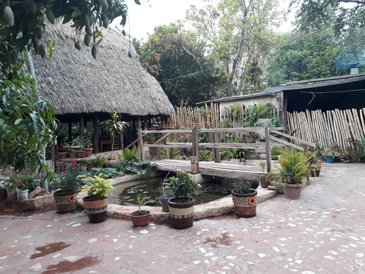 El Chac Mool Bed and Breakfast Santa Elena Zewnętrze zdjęcie