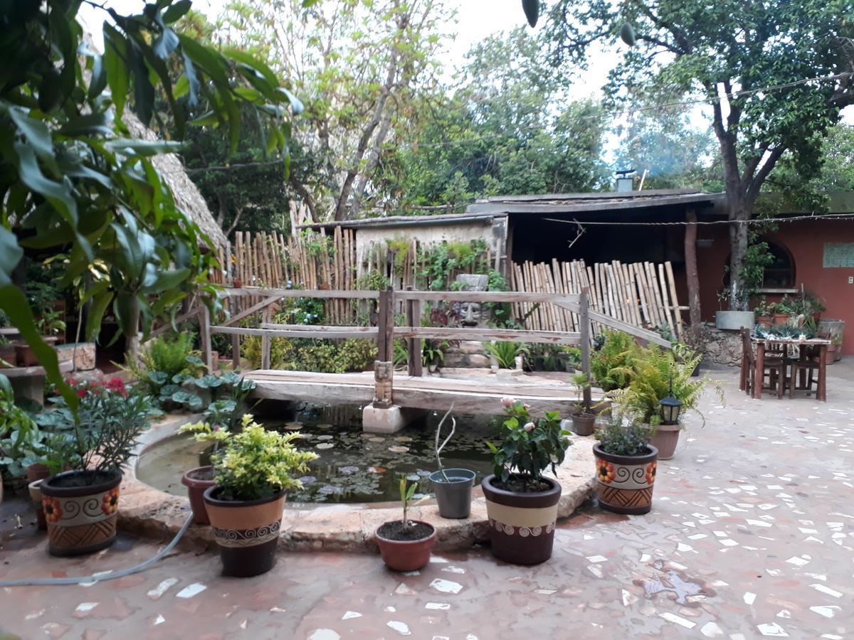El Chac Mool Bed and Breakfast Santa Elena Zewnętrze zdjęcie